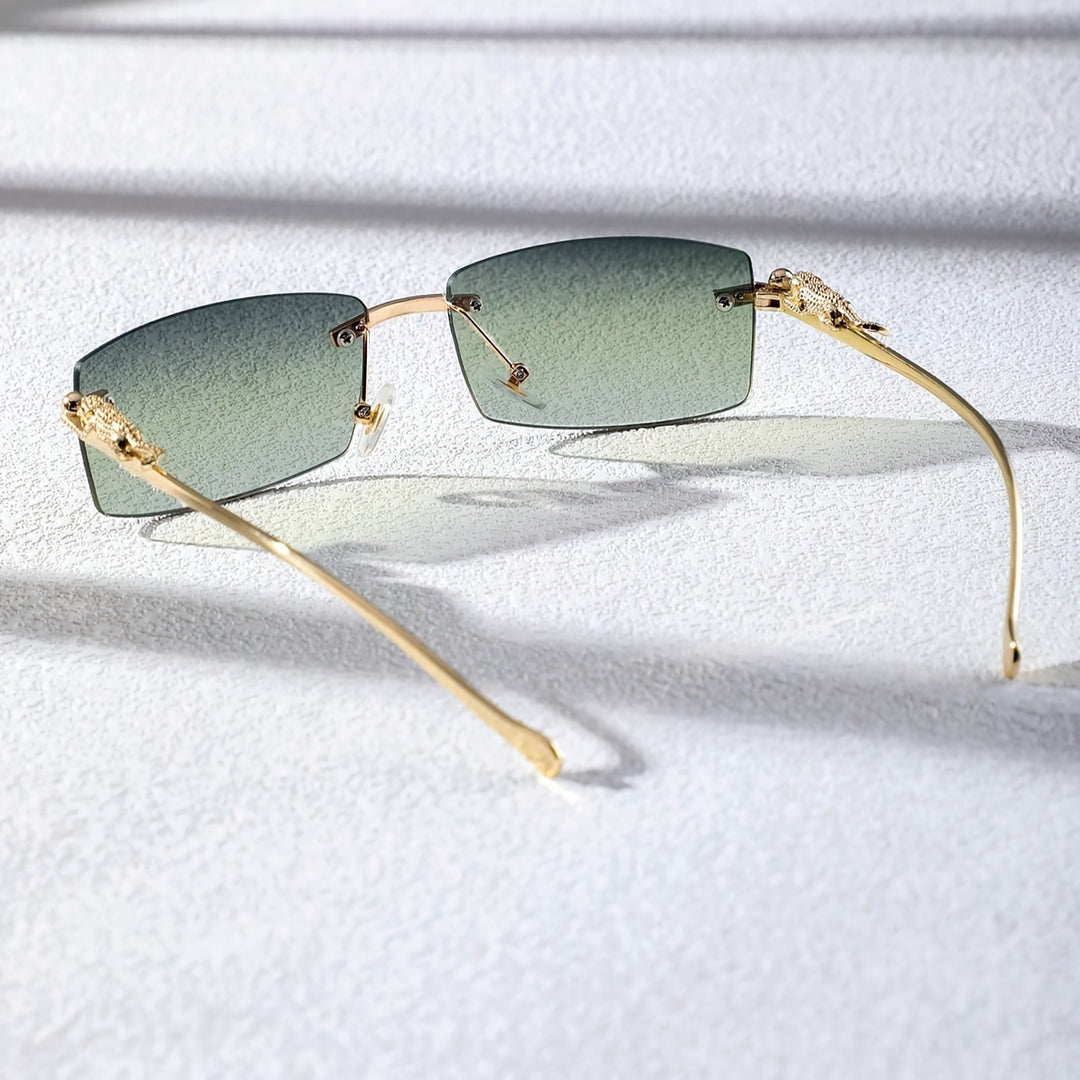 Men's square vintage sunglasses providing UV protection and an anti-glare finish for stylish men.