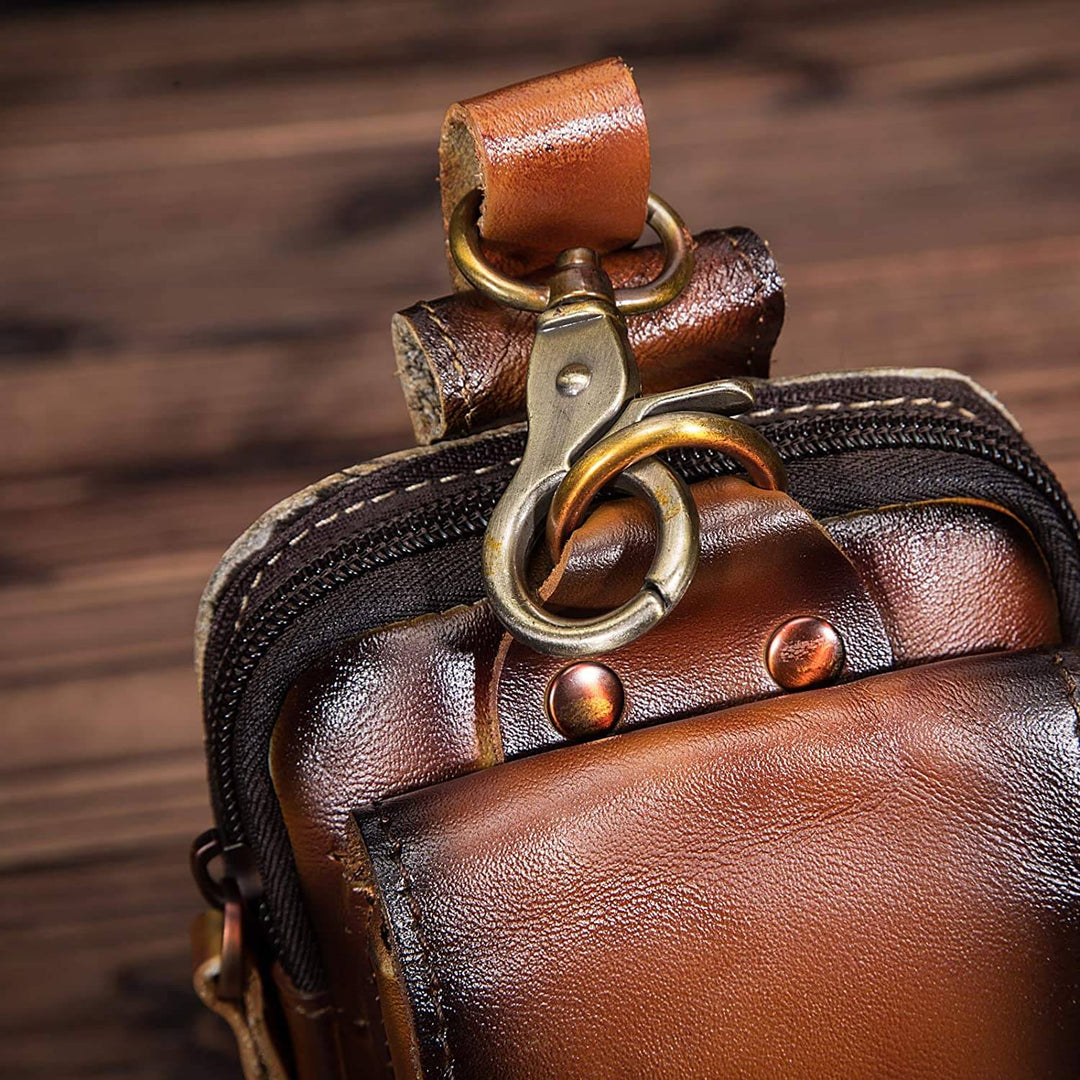 Durable vintage brown waist pack, stylish & secure for everyday carry.