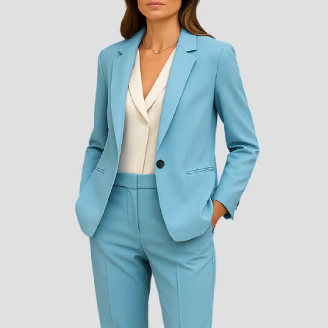 Tailored women's blazer & trousers set for effortless chic style. Ideal for spring or fall professional outfits.
