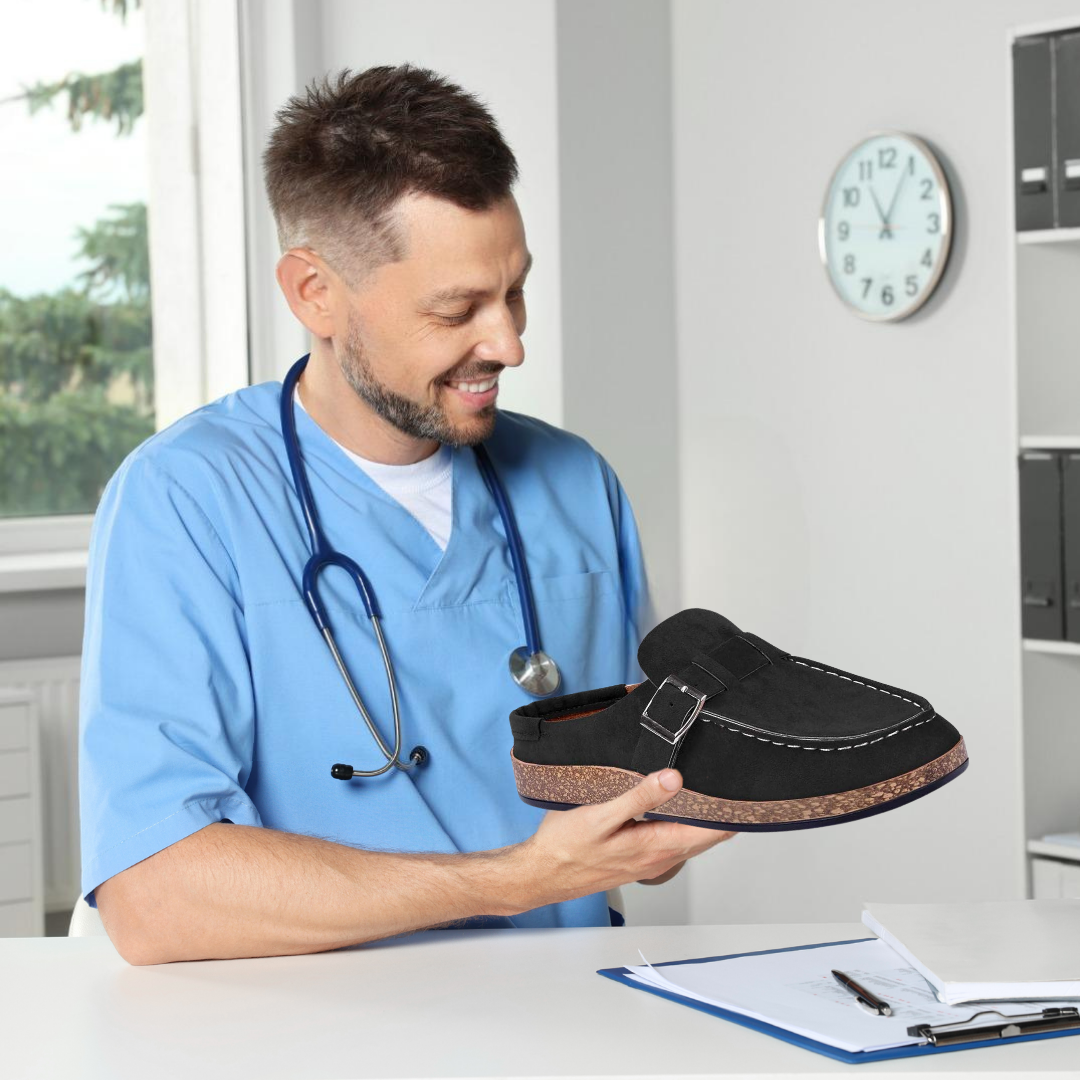 Stylish women's orthopedic slippers with arch support, perfect for cozy comfort & foot health.