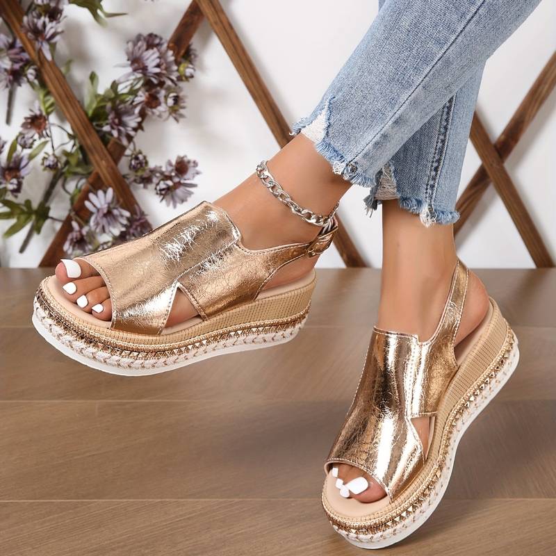 Women's silver platform wedge sandals with arch support, ideal for summer comfort & style. Casual open-toe shoes.