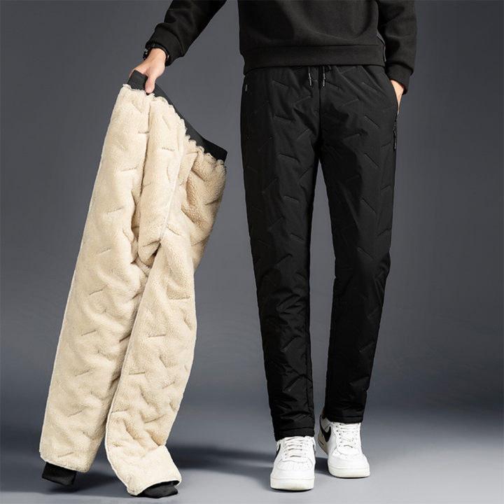 Straight leg women's thermal sweatpants, waterproof & warm, ideal for outdoor comfort in winter.