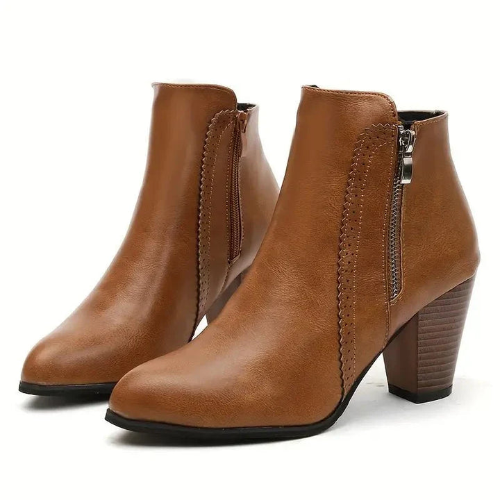 Everyday women's ankle boots for fall/winter, with scalloped trim, side zip, and a stable block heel.