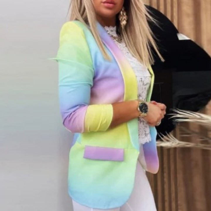 Versatile women's printed lapel blazer, a fashionable statement piece for smart casual or elegant professional outfits.