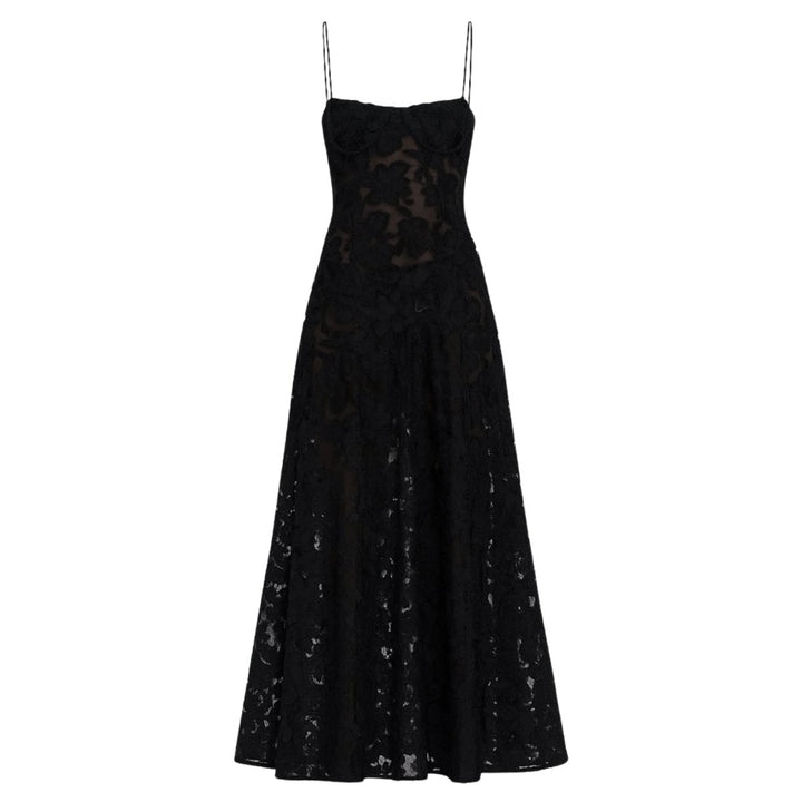 Elegant women's maxi evening gown, a stylish formal dress for special occasions.